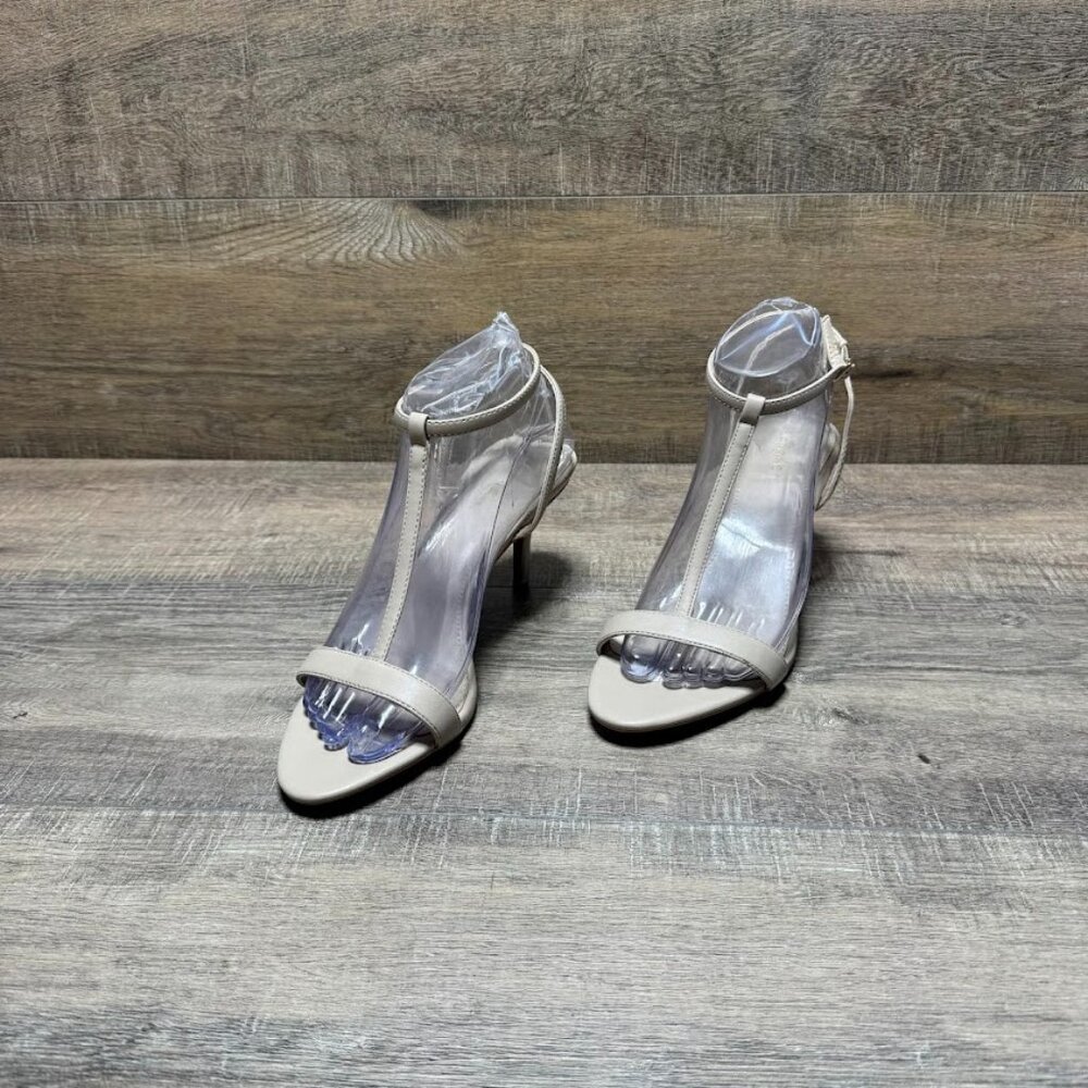Calvin Klein Lola T Strap Heeled Open Toe Sandals Women's Size 8.5